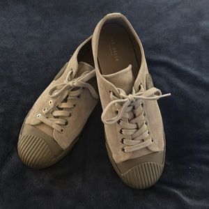Mens Shoes